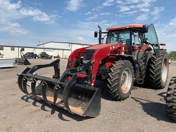 2012 Case Puma 200 MFD Tractor with 2014 KMW 1760 Loader