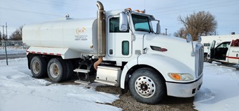 2010 Peterbilt 384 4,000 Gallon Water Truck