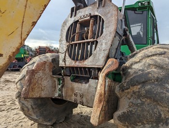 2018 John Deere 648L Grapple Skidder