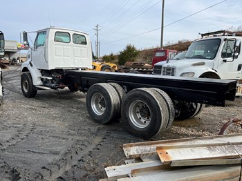 2005 Sterling LT9500 Truck, Crane and Grapple Saw Package