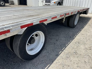 2013 Reitnouer 53’x102” Aluminum Drop Deck Flatbed Trailer