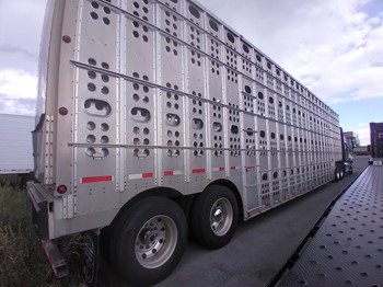 2012 MERRITT 48’ LIVESTOCK SEMI TRAILER, VIN 1MT2N4824CH022510