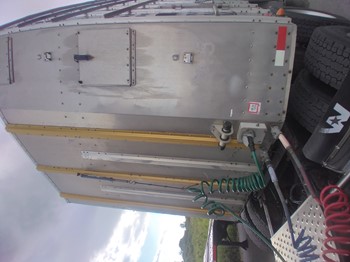 2012 MERRITT 48’ LIVESTOCK SEMI TRAILER, VIN 1MT2N4824CH022510