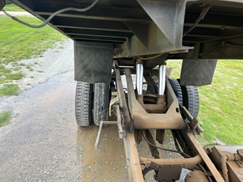 2007 Sterling Acterra Grapple Truck