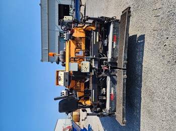 2019 LEEBOY 8515E ASPHALT PAVER