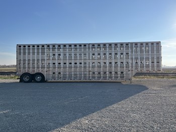 2012 MERRITT 48’ LIVESTOCK SEMI TRAILER, VIN 1MT2N4824CH022510