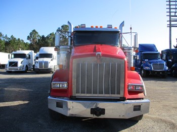 2015 Kenworth T800 Six Axle Dump Truck
