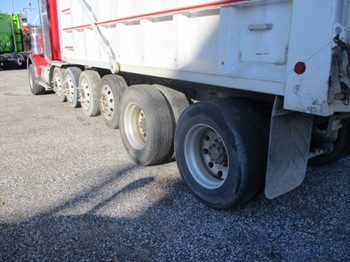 2015 Kenworth T800 Six Axle Dump Truck