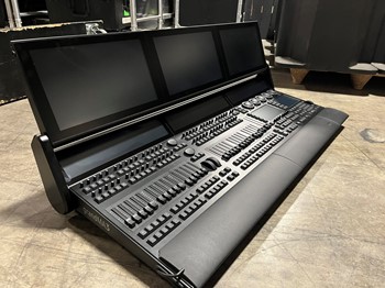 2023 MA Lighting grandMA3 Full Size Lighting Control Console