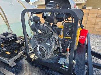 Landa PGDC8-30324E TRAILER MOUNTED PRESSURE WASHER
