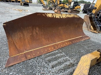 2014 CATERPILLAR D7E LGP CRAWLER DOZER