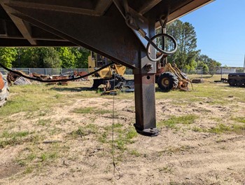 2023 Vintage Outlaw OL848G 48’ Gooseneck Trailer