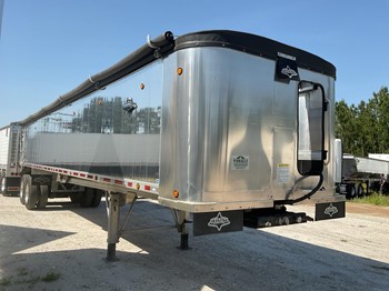 2015 East 39’x102”x60” Frameless Hybrid Dump Trailer